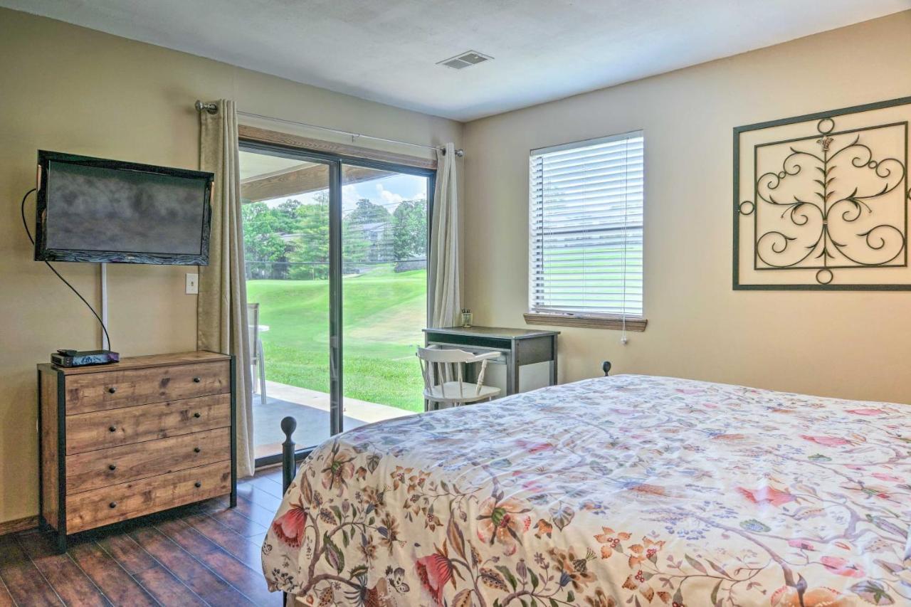 Pet-Friendly Branson Retreat With Pool And Golf Access公寓 外观 照片